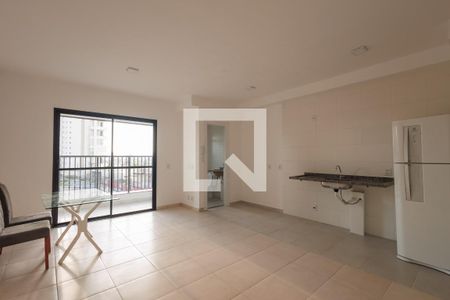 Sala - Quarto - Cozinha de kitnet/studio para alugar com 1 quarto, 40m² em Lavadouro de Areia, Taubaté