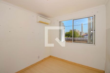 Quarto 2 de casa de condomínio para alugar com 3 quartos, 101m² em Sarandi, Porto Alegre