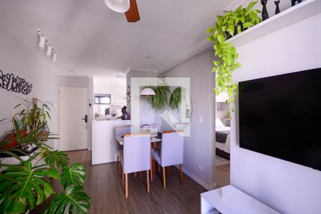 Sala  de apartamento à venda com 2 quartos, 46m² em Jardim Celeste, São Paulo