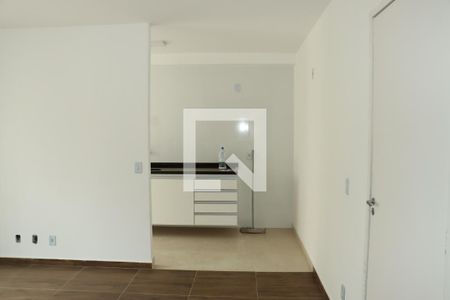 Apartamento para alugar com 2 quartos, 58m² em Cemucam, Cotia