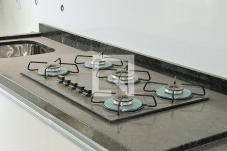 Apartamento para alugar com 2 quartos, 58m² em Cemucam, Cotia