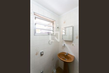 Lavabo de casa para alugar com 3 quartos, 249m² em Vila Mafra, São Paulo