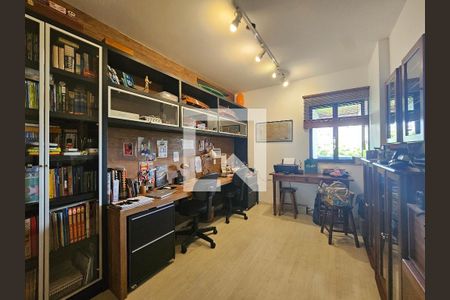 Quarto 1/escritório  de apartamento para alugar com 4 quartos, 158m² em Pituba, Salvador