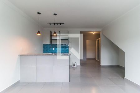 Sala/Cozinha de casa para alugar com 2 quartos, 65m² em Vl. Santista, Mogi das Cruzes