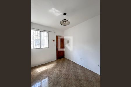 Sala de apartamento para alugar com 2 quartos, 47m² em Vila Liviero, São Paulo