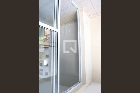 Sacada de apartamento para alugar com 2 quartos, 62m² em Setor Goiania Dois, Goiânia