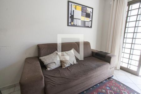 Sala de apartamento para alugar com 3 quartos, 76m² em Brasil, Uberlândia