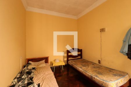 Quarto 2 de casa à venda com 3 quartos, 240m² em Utinga, Santo André