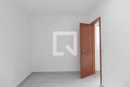 Quarto 1 de apartamento para alugar com 2 quartos, 59m² em Vila Mazzei, São Paulo