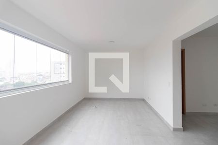 Cozinha de apartamento para alugar com 2 quartos, 59m² em Vila Mazzei, São Paulo