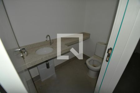 Lavabo de apartamento para alugar com 3 quartos, 126m² em Cambuí, Campinas