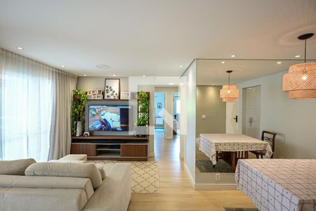 Sala de apartamento para alugar com 3 quartos, 110m² em Vila Suzana, São Paulo