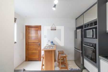 Sala/Cozinha/Área de Serviço  de apartamento para alugar com 1 quarto, 34m² em Jardim Maringa, São Paulo