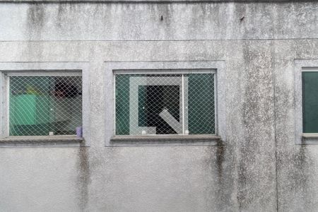 Vista Sala/Cozinha/Área de Serviço  de apartamento para alugar com 1 quarto, 34m² em Jardim Maringa, São Paulo