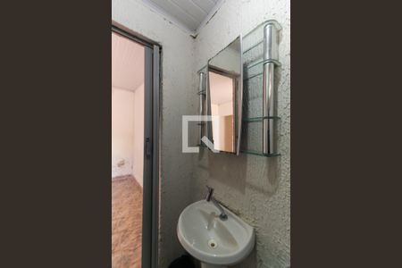 Banheiro de casa para alugar com 1 quarto, 30m² em Quarta Parada, São Paulo