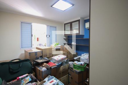 Quarto 1 de casa à venda com 3 quartos, 119m² em Vila Nivi, São Paulo