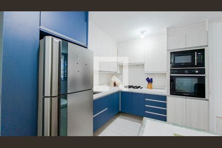 Sala/Cozinha de apartamento à venda com 2 quartos, 32m² em Vila das Bandeiras, Guarulhos