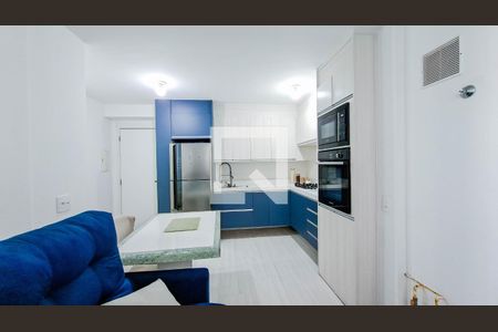 Sala/Cozinha de apartamento à venda com 2 quartos, 32m² em Vila das Bandeiras, Guarulhos