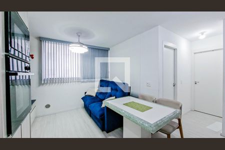 Sala/Cozinha de apartamento à venda com 2 quartos, 32m² em Vila das Bandeiras, Guarulhos