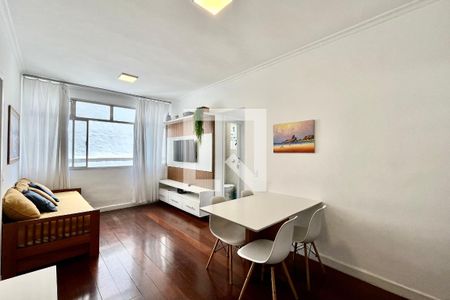 Sala  de apartamento para alugar com 2 quartos, 85m² em Copacabana, Rio de Janeiro