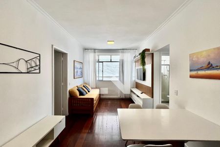 Sala  de apartamento para alugar com 2 quartos, 85m² em Copacabana, Rio de Janeiro