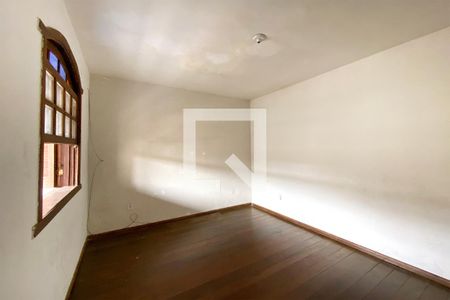 Sala de casa à venda com 3 quartos, 410m² em São Marcos, Belo Horizonte