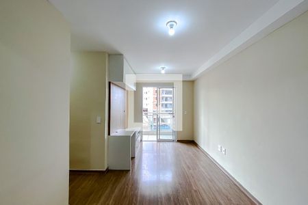 Sala de apartamento para alugar com 2 quartos, 53m² em Jardim Analia Franco, São Paulo