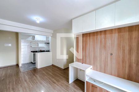 Sala de apartamento para alugar com 2 quartos, 53m² em Jardim Analia Franco, São Paulo