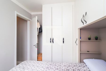 Quarto 1 de apartamento à venda com 2 quartos, 41m² em Itaquera, São Paulo