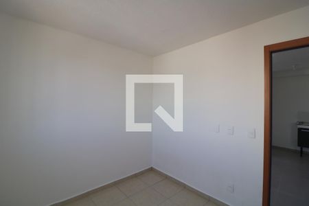 Quarto de apartamento para alugar com 2 quartos, 34m² em Vila Antonieta, São Paulo