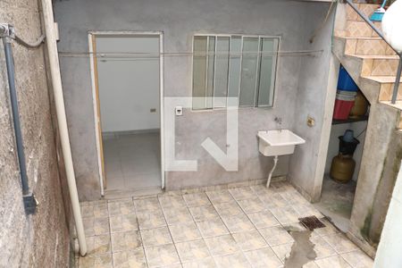 Casa para alugar com 2 quartos, 48m² em Jardim Sao Francisco, Embu das Artes