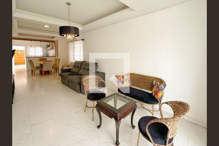 Sala de casa para alugar com 4 quartos, 200m² em Ingleses Norte, Florianópolis