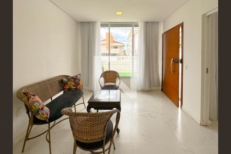 Sala de casa para alugar com 4 quartos, 200m² em Ingleses Norte, Florianópolis