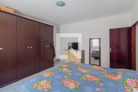 Quarto 2 de casa para alugar com 2 quartos, 80m² em Jardim Gonzaga, São Paulo