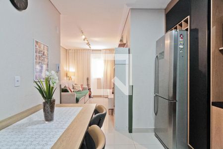 Cozinha de apartamento à venda com 2 quartos, 52m² em Vila Guilherme, São Paulo