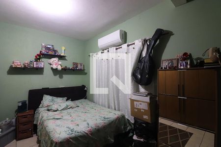 Quarto 1 de casa à venda com 2 quartos, 100m² em Montanhão, São Bernardo do Campo