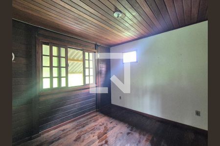 Quarto de casa de condomínio para alugar com 2 quartos, 200m² em Vargem Grande, Rio de Janeiro
