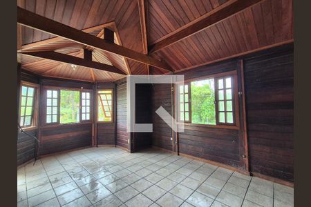 Sala de casa de condomínio para alugar com 2 quartos, 200m² em Vargem Grande, Rio de Janeiro