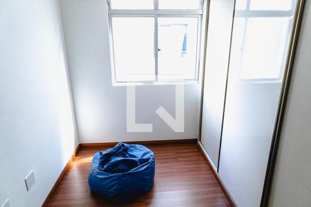 Quarto 1 de apartamento à venda com 2 quartos, 52m² em Manacás, Belo Horizonte