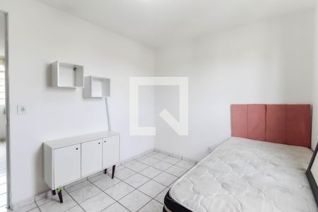 Quarto 1 de apartamento para alugar com 2 quartos, 52m² em Conjunto Residencial José Bonifácio, São Paulo