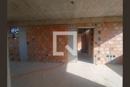 Foto 01 de apartamento à venda com 3 quartos, 79m² em Carlos Prates, Belo Horizonte