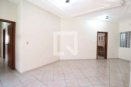 Sala 2 de casa para alugar com 4 quartos, 209m² em Jardim Karaíba, Uberlândia