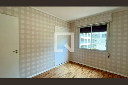 Quarto de apartamento à venda com 2 quartos, 120m² em Pinheiros, São Paulo