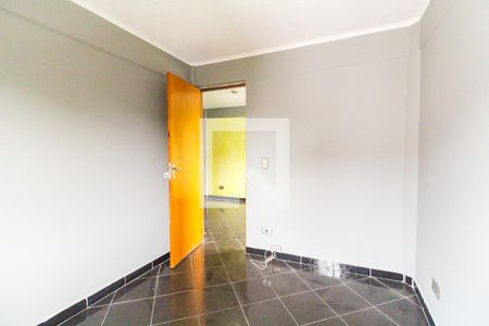 Quarto 1 de apartamento para alugar com 2 quartos, 50m² em Conjunto Habitacional Fazenda do Carmo, São Paulo