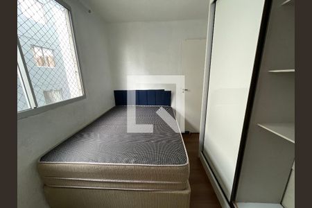 Quarto 2 de apartamento para alugar com 2 quartos, 39m² em Jardim Petropolis, Cotia