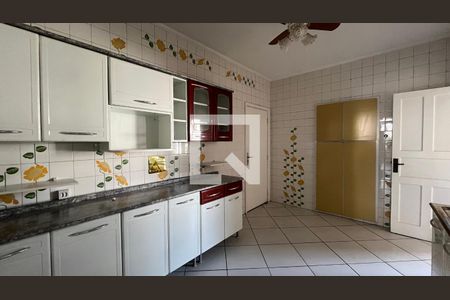 Apartamento para alugar com 3 quartos, 123m² em Centro, Campinas
