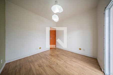 Casa à venda com 3 quartos, 160m² em Novo Osasco, Osasco