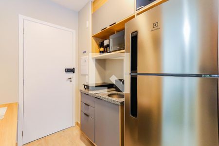 Quarto / Cozinha de kitnet/studio para alugar com 1 quarto, 25m² em Butantã, São Paulo