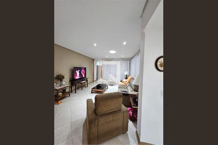 Casa à venda com 4 quartos, 230m² em Brooklin, São Paulo