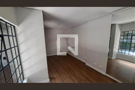 Casa à venda com 4 quartos, 300m² em Jardim Paulista, São Paulo